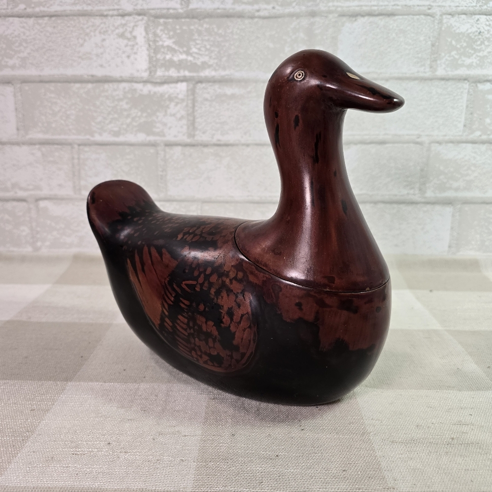 Vintage Amazing Chinese Lacquered Red & Black Wooden Duck Trinket Box Decor